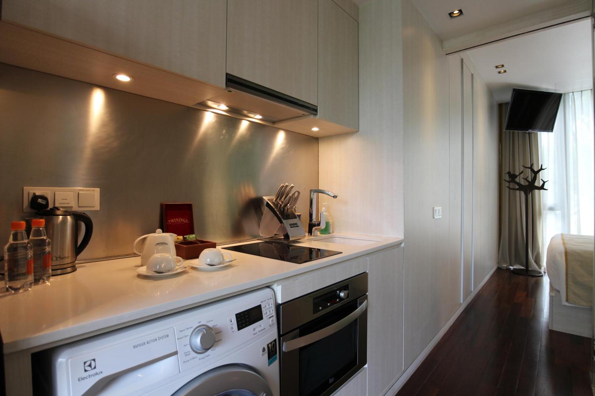 Aparthotel St Residences Novena 4*